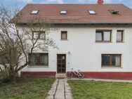Frömmstedt: Teilsaniertes Mehrfamilienhaus mit 4 Wohnungen, Garten, Stellplätzen & viel Potential! - Frömmstedt