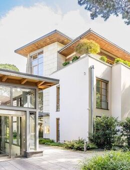 Traumlage in Schlachtensee - unmittelbar am Dubrowplatz! Exklusive Eigentumswohnung inkl. Tiefgaragen-Stellplatz" - Berlin