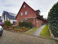 DHH Bad Schwartau: Ideal für Familie oder tolle Chancen als Kapitalanlage - 1 oder 2 Wohnungen - Bad Schwartau