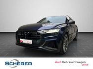 Audi Q8, 55 TFSI S line quat, Jahr 2022 - Wiesbaden