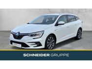 Renault Megane, Grandtour Techno HAED-UP, Jahr 2023 - Hof