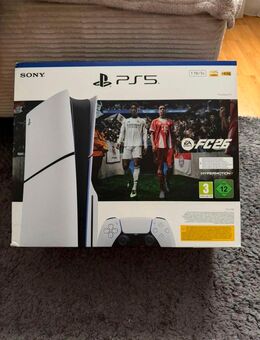 PlayStation 5 + FIFA 26 – Top Zustand - Düsseldorf