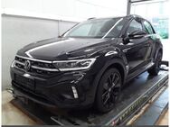 VW T-Roc, 1.5 TSI R-Line BlackStyle IQ Dig, Jahr 2023 - Hannover