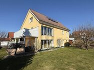 ENERGIEEFFIZIENTES WOHNEN - VIEL PLATZ FÜR FAMILIE & PRAXIS - Habichtswald