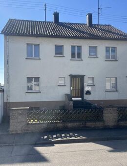 2-Familienhaus mit schönem Garten in sehr guter Lage - Böblingen