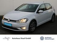 VW Golf, 1.0 TSI 110PS APP C, Jahr 2017 - Nidderau