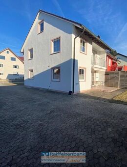 Sonnig und gemütlich Wohnen: Doppelhaushälfte - Aresing