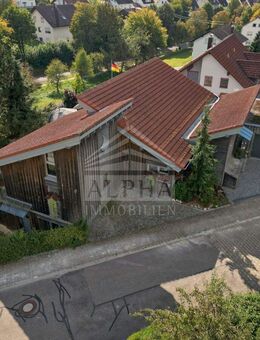 *JUWEL AUF DER OSTALB* Architektenvilla mit Pool, Luxusausstattung und einer ELW in Böhmenkirch - Heidenheim (Brenz)