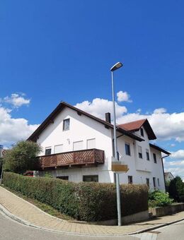 Attraktives 2-Familienhaus in Egweil - Viel Potenzial für Investoren und Familien - Egweil