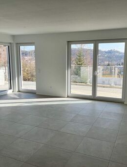 Neuwertige 2 - Zimmerwhg.im EG mit Terrasse in begehrter Wohnlage - Bad Kissingen