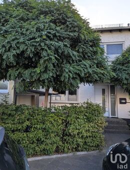 Sehr gepflegtes Reihenmittelhaus mit Wohlfühlgarten in sehr ruhiger Ortsrandlage inklusive Garage. - Ludwigshafen (Rhein)