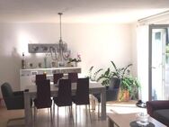 Moderne, helle 4-Zimmer-Wohnung in zentraler Lage mit Balkon - Albstadt