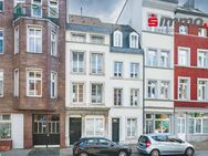 Teilweise vermietetes Mehrfamilienhaus mit großer Lagerhalle zwischen Jakobsplatz und Dom - Aachen
