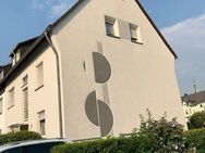 Kernsanierte 2,5 Zi Dachgeschosswohnung in 3-Fam-Haus - Dortmund