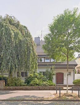 Wohnhaus in exzellenter Stadtwaldlage in Lindenthal - Köln