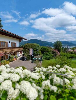 CHARMANTES MFH MIT SEE- UND BERGBLICK, BAD WIESSEE - Bad Wiessee