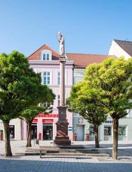 bezauberndes Stadthaus mit TOP-Rendite direkt am Marienplatz in Weilheim - Weilheim (Oberbayern)