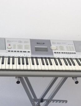 Keyboard mit Ständer Yamaha PSR295 - Ratingen