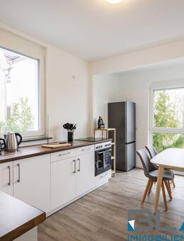 Für Familien, Visionäre & Investoren: Modernisiertes Mehrgenerationenhaus in Degerloch - Stuttgart