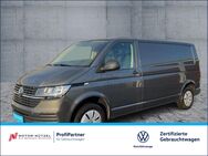 VW T6.1, 2.0 TDI Transporter lang CLIMATIC, Jahr 2023 - Bayreuth