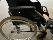 Rollstuhl für 40€ abzugeben. - Villingen-Schwenningen Zentrum