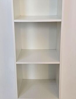 Bücherregal mit 4 Fächern – Holzregal 106 cm hoch - Schwelm