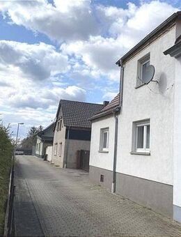Zwei nebeneinanderliegende EFH in Rothenschirmbach bei Eisleben - Eisleben (Lutherstadt)