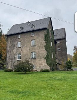 SCHADE IMMOBILIEN - Wohnen im Schloss -Historisch und einzigartig! - Plettenberg
