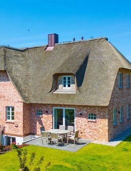 Erstbezug: Moderne Ferien-Doppelhaushälfte in ruhiger Lage - Alkersum