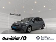 VW Golf, 1.5 VIII eTSI Life, Jahr 2020 - Melsungen