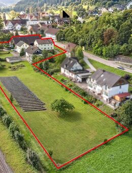 Einzigartiges Anwesen mit 2 Einfamilienhäusern, 1 Zweifamilienhaus und einer Scheune. - Oberndorf (Neckar)