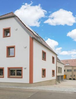 "Mehr Raum für Deine Ideen - Moderne Neubauwohnung mit Loggia und Tageslichtbad" - Freckenfeld