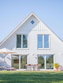 "Skandinavisches Holzhaus" in Toplage - naturnah und doch zentral gelegen - Aukrug