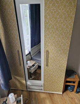 Schlafzimmerschrank - Unterschleißheim