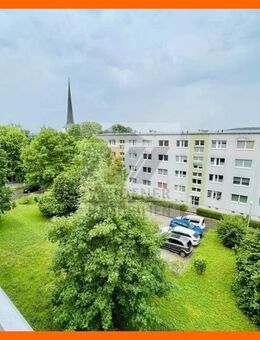 Gera-Langenberg! 4 Raum Whg. mit Balkon und Wanne! - Gera