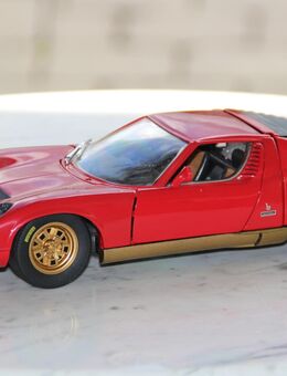 66 Automodelle 1:18 zu verkaufen - Westerburg