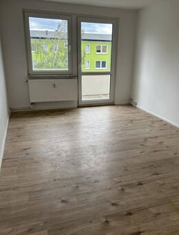 3-Zimmer-Wohnung mit Balkon! - Bad Dürrenberg