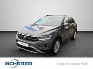 VW T-Roc, 1.5 TSI Life APP, Jahr 2024 - Mayen