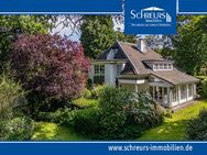 *Stadtwaldvilla* Exklusives Wohnjuwel mit absolutem Wohnflair in brillanter Lage am Krefelder Stadtwald - Krefeld