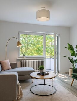 Attraktive Familienwohnung mit Sonnenbalkon. Zurzeit vermietet. - Berlin