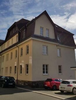 2-Raum Wohnung mit Balkon im Zentrum von Leubnitz - Werdau