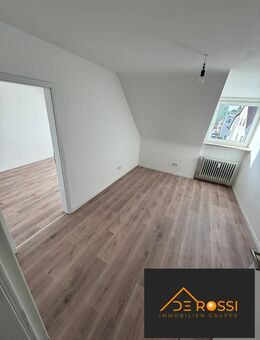 ERSTBEZUG NACH RENOVIERUNG - 3 ZIMMERWOHNUNG MIT EINBAUKÜCHE - Nürnberg