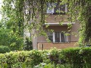 Ruhiges, charmantes Apartment mit großem Balkon und fantastischem Grünblick - Berlin