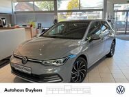 VW Golf, 1.4 VIII eHybrid Style, Jahr 2022 - Baesweiler