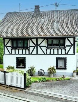 Solides Einfamilienhaus mit traumhaftem Weitblick inklusive! - Windhagen