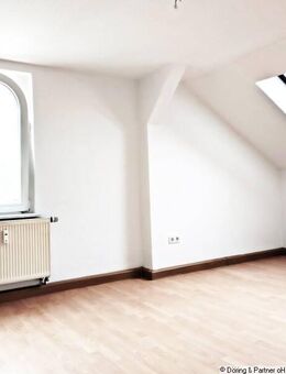 IDEAL für Studenten / Azubis -- schöne kleine 2-R-DG-Wohnung zum fairen Preis ! - Gera