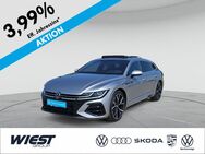 VW Arteon, 2.0 TSI Shootingbrake R VIEW PARK SIDE, Jahr 2022 - Darmstadt