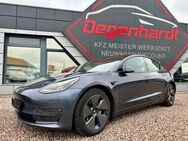 Tesla Model 3 Long Range Dual AWD AHK - Mönchhagen