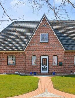 Friesenhaus mit Charme auf traumhaftem Grundstück - Sankt Peter-Ording