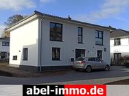 Duvenstedt: Neubau-Stadtvilla auf sonnigem Grundstück in versteckter Lage Nähe Alsterlauf und Reiterhof - Hamburg